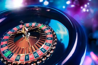 erek kucing platform interface showing sportsbook, live casino, and slot games
